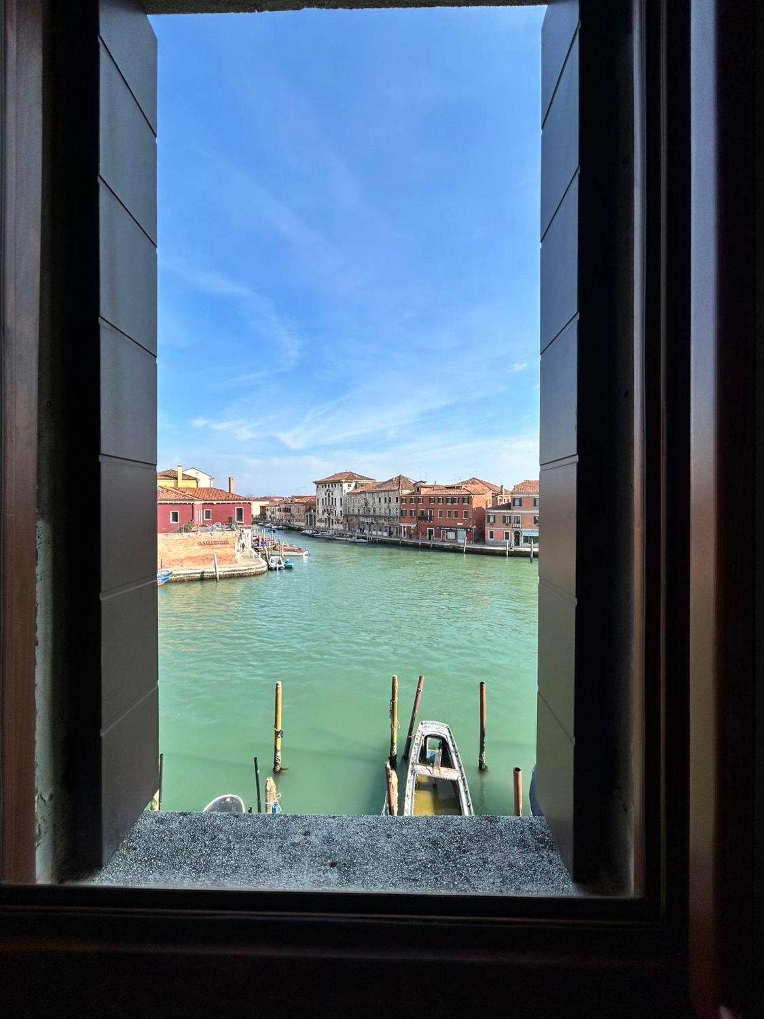 Murano Canal View Exterior photo